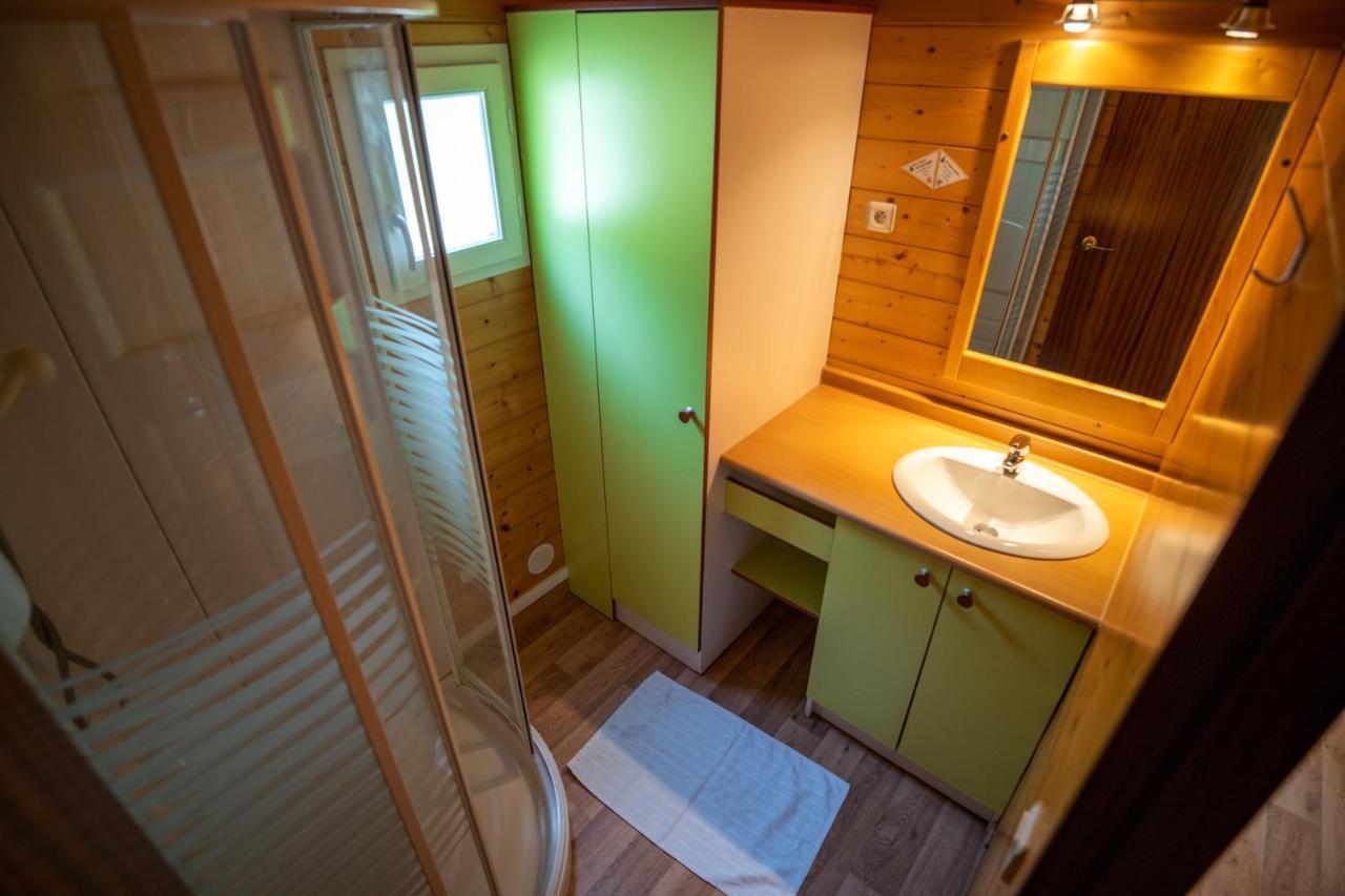 Camping Beau Rivage Navarrenx Екстер'єр фото
